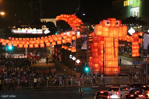 Red snake in Chinatown, Singapore - Expat Edna
